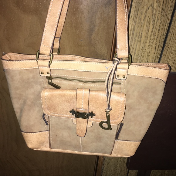 B O C Handbag - Picture 1 of 8